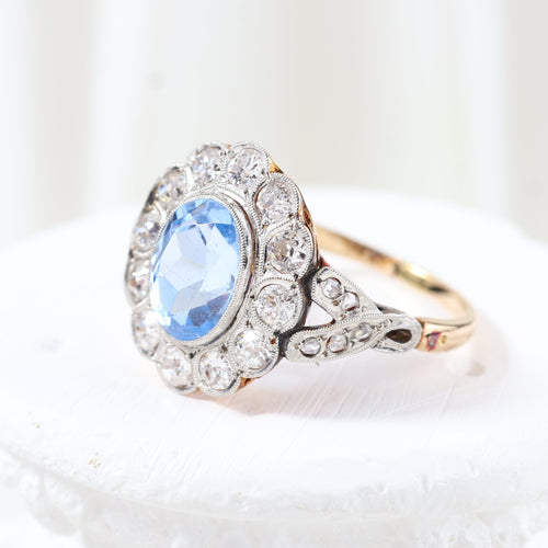 Bague Rosette vintage ornée de diamants et de spinelle 58 Facettes 131528H