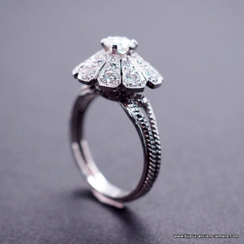 Bague 56 Bague marguerite diamants époque Art Déco 58 Facettes 4072