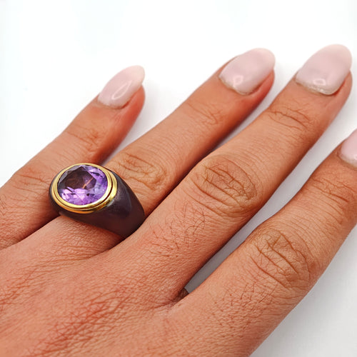 Bague 53 Bague en or jaune, améthyste et émail 58 Facettes 21010460