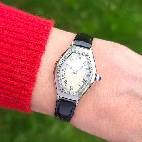 Ferdinand Verger Freres - Platinum Tonneau Art Déco Art Nouveau Watch 58 Facettes