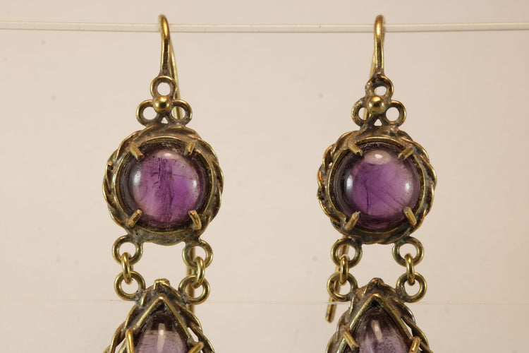 Boucles d'oreilles Boucles d'oreilles anciennes en or et améthyste 58 Facettes 7618