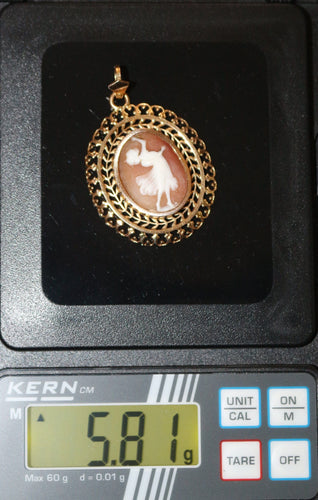 Pendentif Pendentif or jaune camée danseuse à l'antique 58 Facettes 592