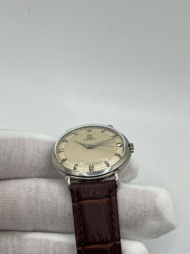 Montre Omega Bumper Automatic 58 Facettes