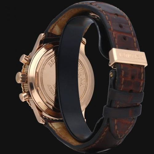 Montre Montre Breguet Type XX en or rose 18 carats 58 Facettes MT41262