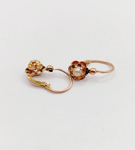 Boucles d'oreilles Petites Dormeuses or rose, perle (circa 1900) 58 Facettes A06037