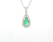 Collier avec pendentif en émeraude de 0,75 ct, goutte et diamants