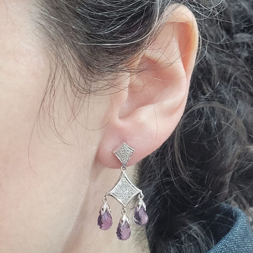 Brincos briolette em ouro branco 18k, ametistas e diamantes 