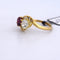 Bague 55 Bague en or jaune 18 carats, rubis et diamants 58 Facettes
