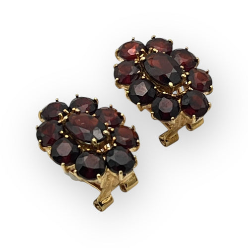 Boucles d'oreilles Boucles d'oreilles or jaune, fleurs grenats 58 Facettes 149059500