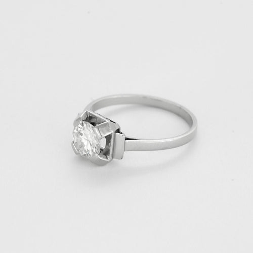 Bague 52 Bague solitaire en platine et diamant 0.80 carat. 58 Facettes MON1230X2