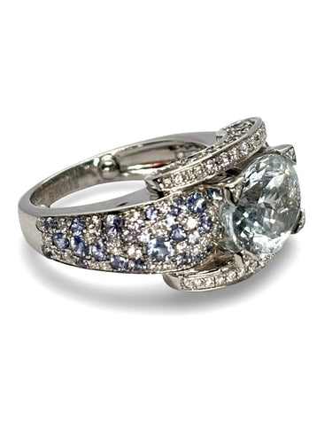 Bague 49 Bague Eternité Mauboussin or blanc aigue-marine saphirs et diamants 58 Facettes 863