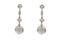 Boucles d'oreilles Boucles d'oreilles longues pendantes avec diamants. 58 Facettes 10692