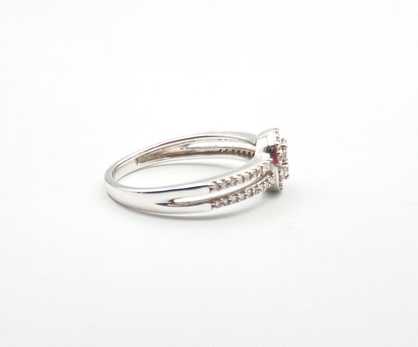 Bague 51.5 Bague Diamants Chaton Rond 58 Facettes