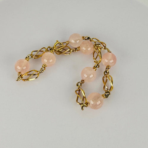 Bracelet Bracelet en or jaune orné de quartz rose, un bijou d'une beauté exceptionnelle. 58 Facettes 2508034
