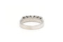 Bague 52 Bague contemporaine en or blanc 14 carats sertie de diamants 58 Facettes 19299