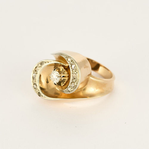 Prsten typu Tank ze zlata a diamantů 