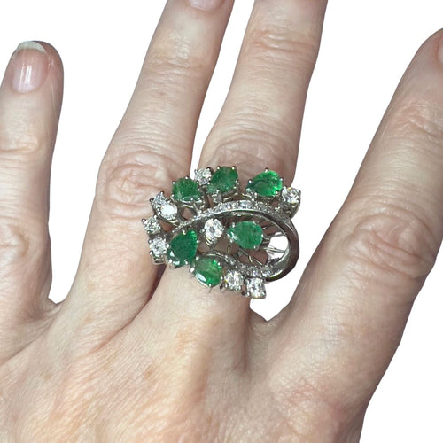 Bague 62 Bague contemporaine avec diamants et émeraudes en chute de 1,80 ct 58 Facettes Q327B