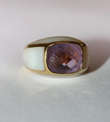 Bague 53 Bague jonc or jaune améthyste entourée de nacre 58 Facettes 588