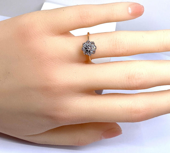 Bague 51 Bague marguerite en or jaune et diamants 58 Facettes AB618