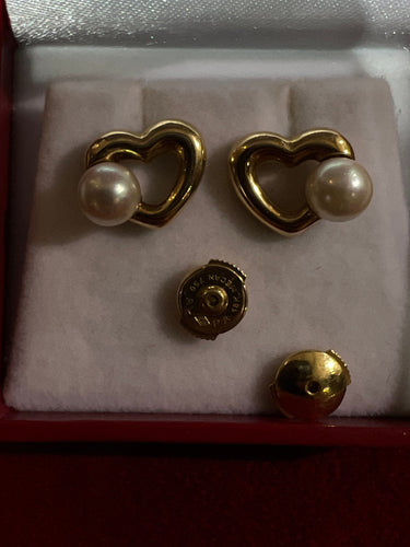 Boucles d'oreilles Boucle d'oreille Cœur CARTIER Or jaune 18 carats Perles blanches 58 Facettes