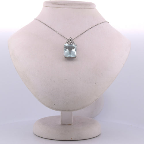 Pendentif Pendentif en or blanc avec aigue-marine 58 Facettes