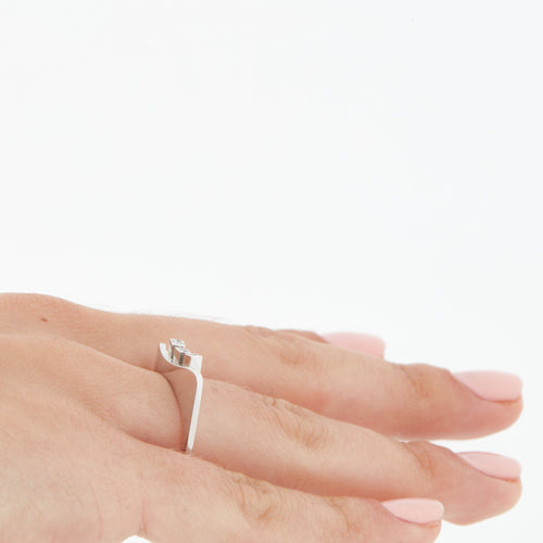 Bague BAGUE EN OR BLANC 18 CARATS 58 Facettes REF 5090/17