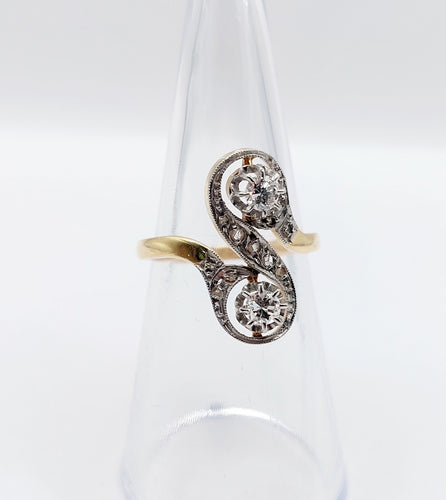 Bague 51 Bague toi et moi antique or jaune, diamants, monture à enroulement (circa 1900) 58 Facettes A05284