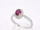 Bague 54 Bague entourage en or blanc avec diamants et rubis 58 Facettes 2011