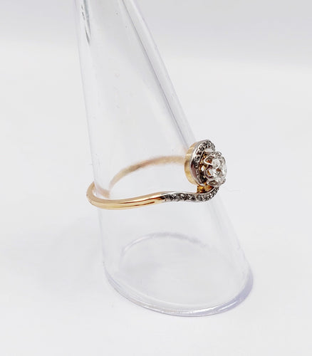 Bague 58 Bague tourbillon or jaune, diamant taille ancienne 0,35 carat (circa 1900) 58 Facettes A06123