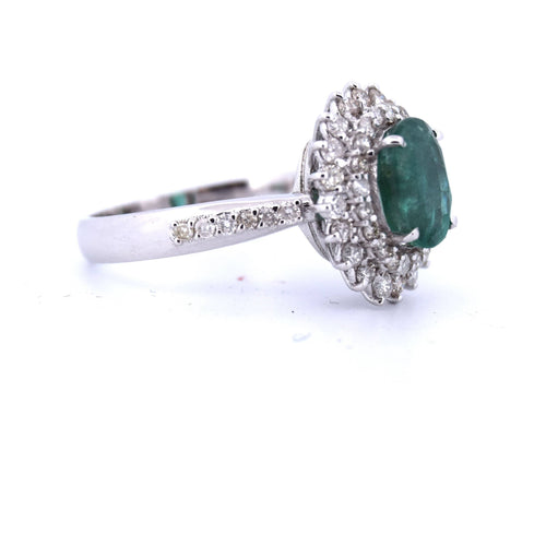 Bague 56 BAGUE EN OR BLANC 18 KT avec émeraude de 1,80 ct et diamants 58 Facettes