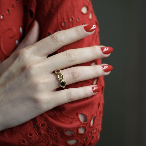 Bague 48 Bague Chaumet – Or Jaune 18k – Saphirs & Rubis – Taille 48 58 Facettes FB11044