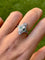 Bague 53 Bague de style Art déco en platine, ornée de diamants et d'émeraudes. 58 Facettes