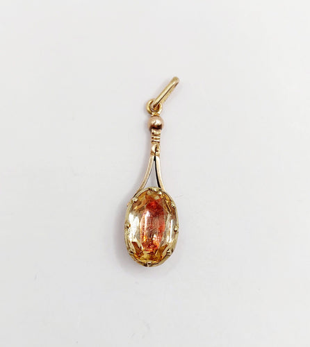 Pendentif Pendentif victorien or jaune, citrine sur paillon rouge (circa 1820) 58 Facettes A06126