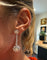 Boucles d'oreilles Boucles d’oreilles Platine et Diamants - Année 1960 58 Facettes 1.0000435/1