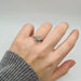 Bague 58 Bague or blanc 18 carats sertie d'un diamant 58 Facettes