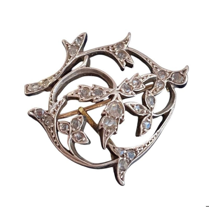 Broche Broche or jaune diamants aux motifs végétaux fin XIXème siècle 58 Facettes