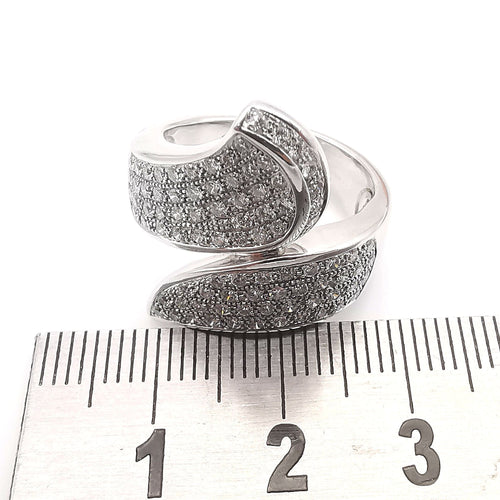 Bague 55 Bague en or blanc & diamants 58 Facettes