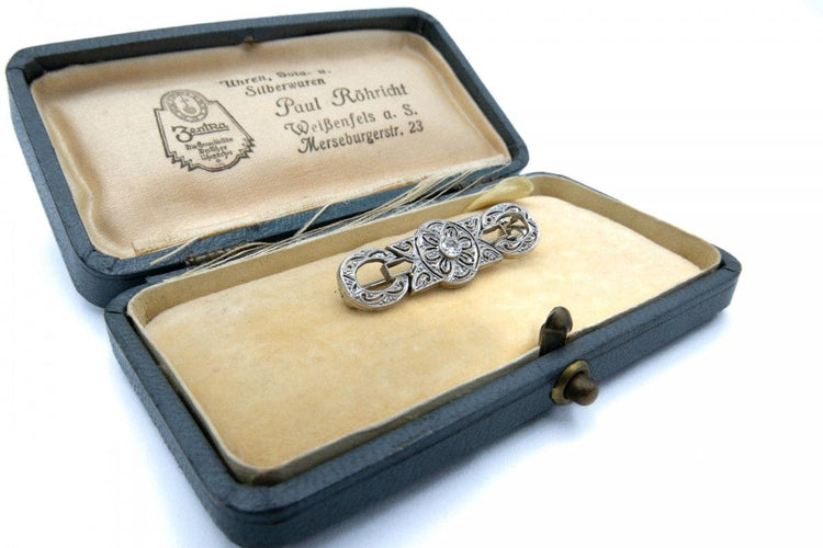 Broche Platinum Art Déco Brooch with Diamonds 58 Facettes 10583