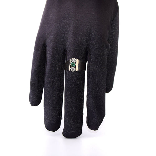 Bague 57 Bague vintage en or blanc avec émeraudes et diamants 58 Facettes