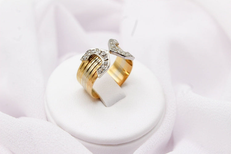 Cartier - Bague pavée en trois ors 18k et 18 diamants 58 Facettes 240510