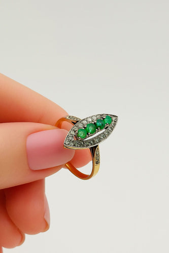 Bague Bague marquise ornée d'émeraudes et de diamants 58 Facettes 50264
