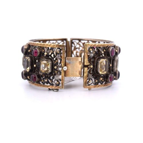 Bracelet Bracelet Buccellati vintage en or jaune 18 carats orné de béryls et de grenats 58 Facettes