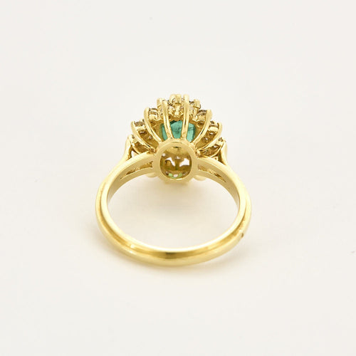 Bague 53,5 Bague marguerite en or jaune, émeraude et diamants 58 Facettes FON2276