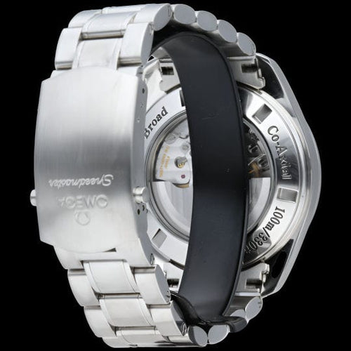 Montre Montre chronographe Omega Speedmaster Broad Arrow 58 Facettes MT41842