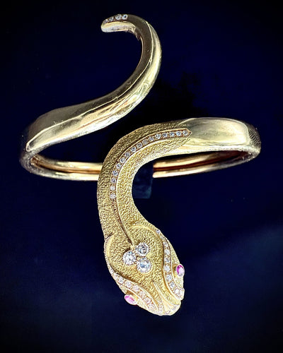 Bransoletka niewolnika w kształcie węża, żółte złoto, brylanty i rubiny 