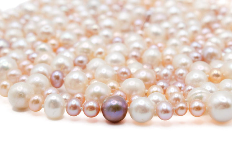 Collier Collier long perle d'eau douce 58 Facettes 250472