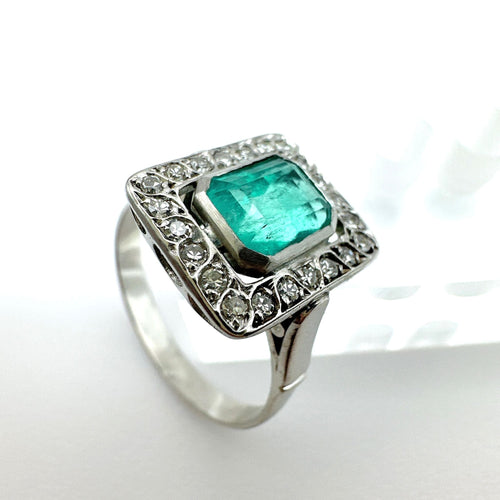 Bague 54 Bague Art Déco en or blanc avec diamants et émeraudes 58 Facettes 50368