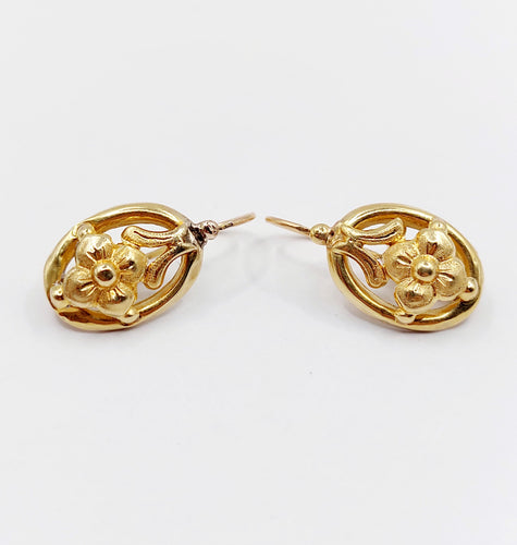 Boucles d'oreilles Dormeuses victoriennes or fleurs (circa 1890) poissardes 58 Facettes A06257