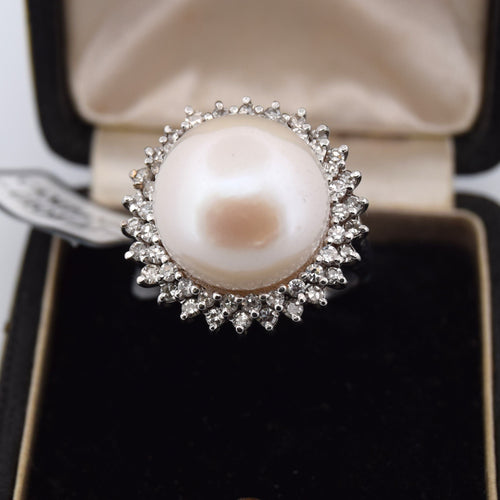 Bague 60 BAGUE EN OR 18 KT - PERLE 15 mm 58 Facettes