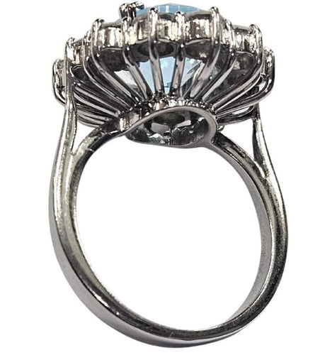 Bague 55 Bague LADY DI Cluster en or blanc, topaze bleu ciel et diamants 2,5 ct 58 Facettes Q876A